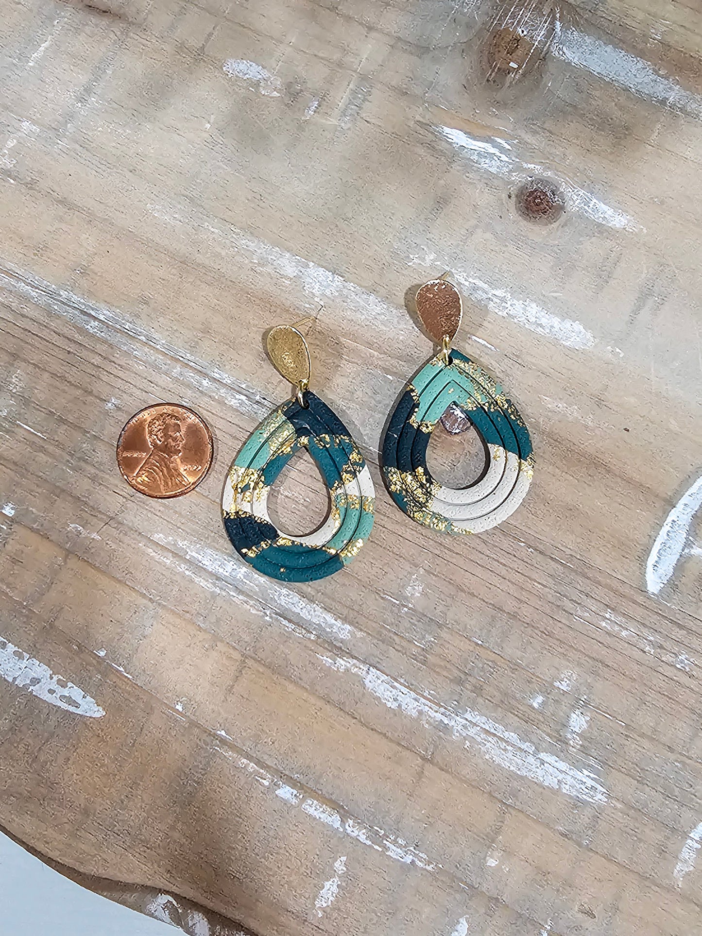 Dark Green & Gold Dangle | Saint Patrick's Day Earring