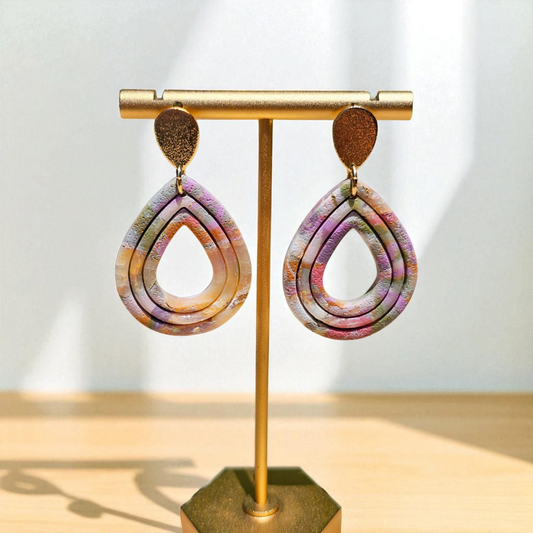 Rosa Dangle | Light Pastel